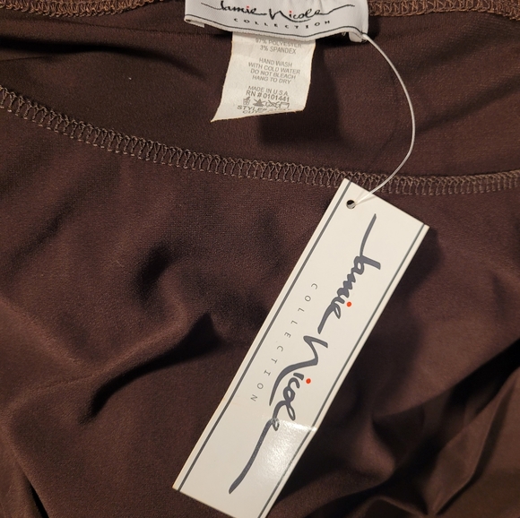 3X Pixie Hem Chocolate Brown Skirt - Picture 5 of 6